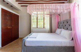 Photo 3 - Lux Suites Diani Holiday Villas