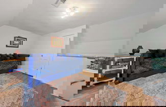Foto 2 - Morrill Modern Retreat