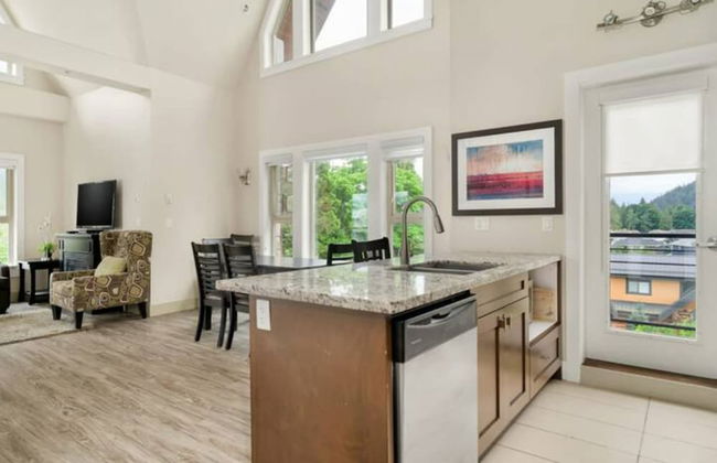3BR Lakeside Dream Penthouse - Foto 14