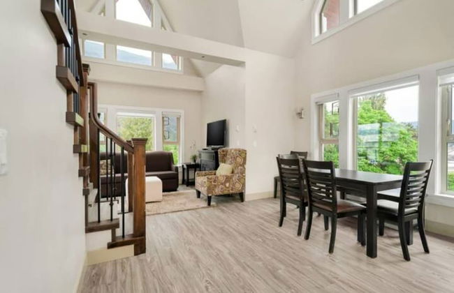 3BR Lakeside Dream Penthouse - Foto 13