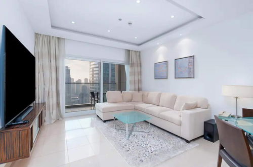 Photo 18 - Cozy 2bdr in Jumeirah Lakes Towers