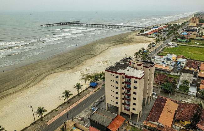 Apto em Mongaguá Prédio frente mar - Foto 18