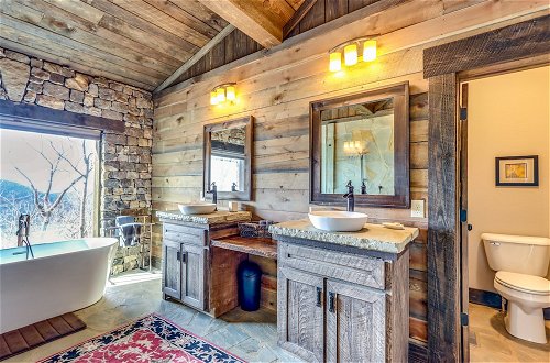 Photo 24 - Quiet Blue Ridge Cabin w/ Hot Tub, Mountain Views