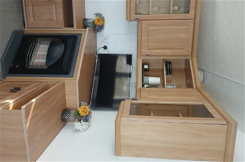 Foto 7 - 3-bed Homely Modern Caravan in Clacton-on-sea