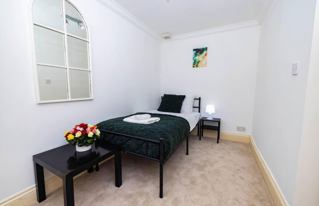 Beautiful 3-bed in Blackheath-london - Photo 16