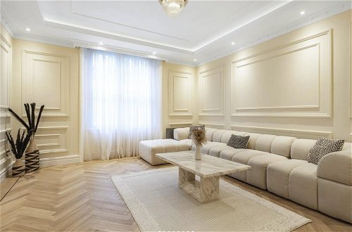Foto 8 - Luxury One-bedroom in Central London
