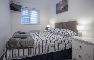 Photo 2 - Castle Cove - 1 Bedroom Apartment - Tenby