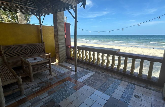 KOA's Beach House - Photo 12