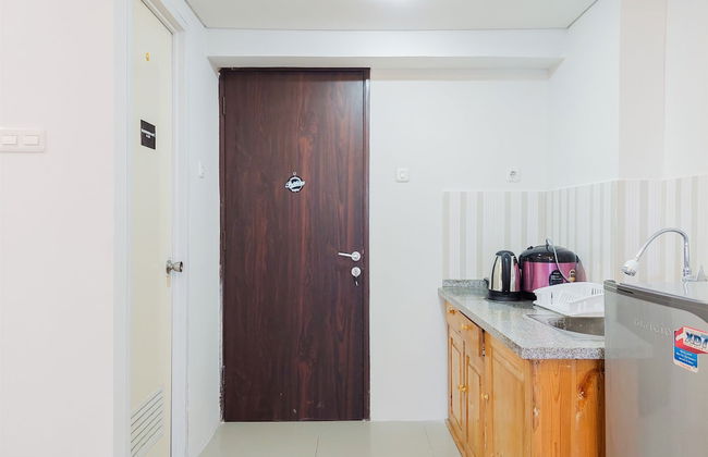 Comfy And Warm Studio Serpong Greenview Apartment - Photo 5