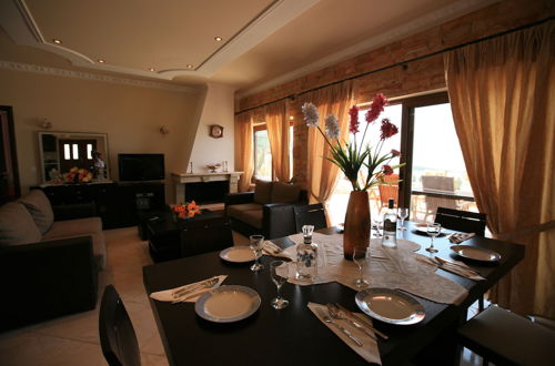 Photo 6 - VIP Villa Paradise