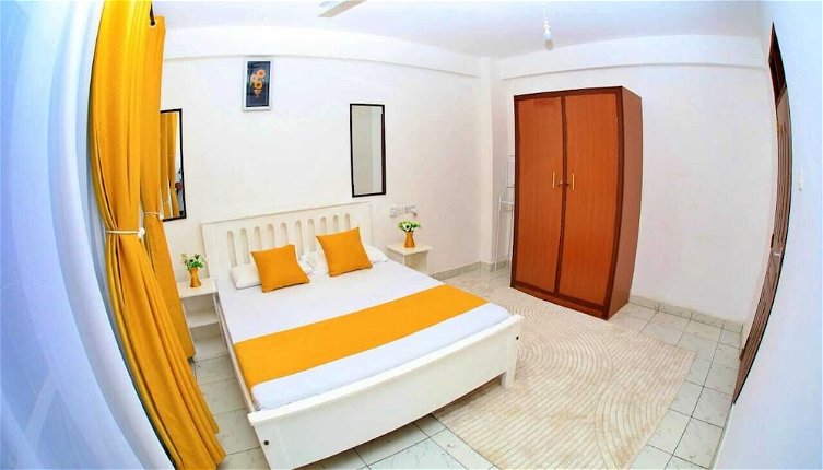 Foto 1 - Lux Suites Ratna Furnished Apartments