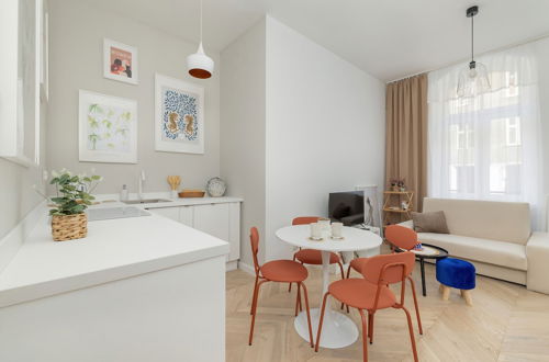 Photo 21 - Comfy Apartment Opolska by Renters