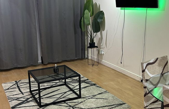 Spacious 1-bed Apartment in London sea View - Foto 15