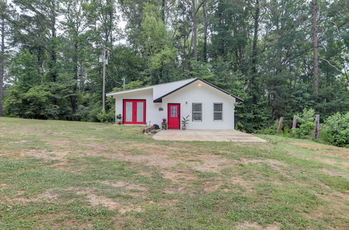 Photo 15 - Fayetteville Vacation Rental - Near Lake Mcintosh