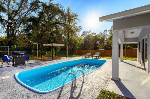 Photo 10 - Spacious Brandon Home w/ Pool & Hot Tub