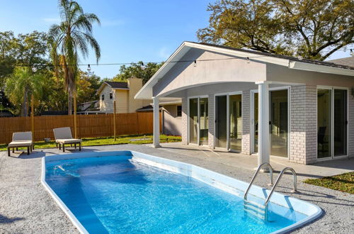 Photo 27 - Spacious Brandon Home w/ Pool & Hot Tub