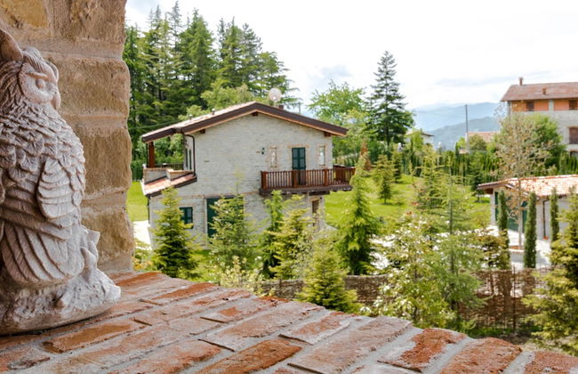 JOIVY Superb Villa For 7 W/Backyard And Bbq Area In Vaccarezza - Foto 59
