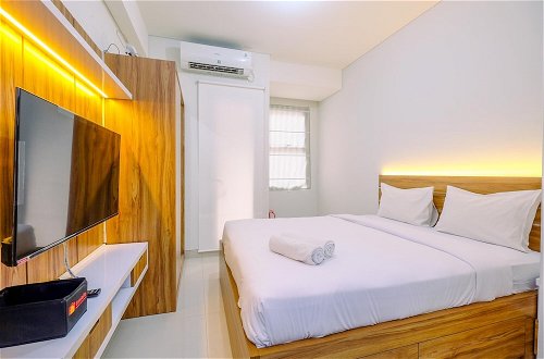 Photo 17 - Modern And Comfy Studio At Transpark Cibubur Apartment