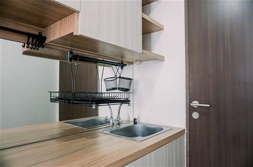 Foto 10 - Homey And Enjoy Living Studio Transpark Bintaro Apartment