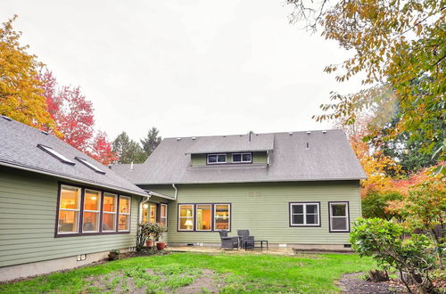 Photo 14 - Milwaukie Home w/ Covered Porch: Dogs Welcome