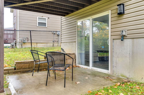 Photo 5 - Cozy Ohio Home - Deck, Arcade Games & Near Golfing