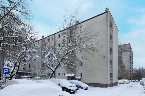 Photo 32 - White and Green Apartment by Renters