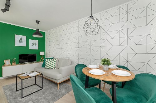 Photo 22 - White and Green Apartment by Renters