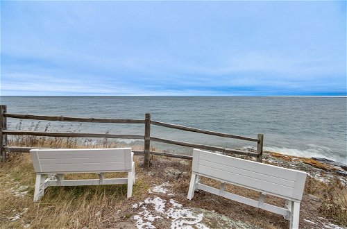 Photo 10 - Lakefront Tofte Townhome w/ Deck & Views