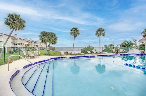 Photo 11 - Riverfront Townhome in Titusville: Community Pool