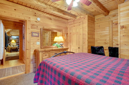 Photo 12 - Pet-friendly Cabin w/ Loft: 5 Mi to Lake Lure