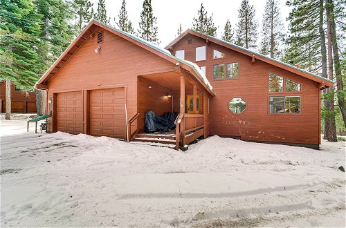 Photo 19 - Family-friendly Truckee Cabin in Tahoe Donner