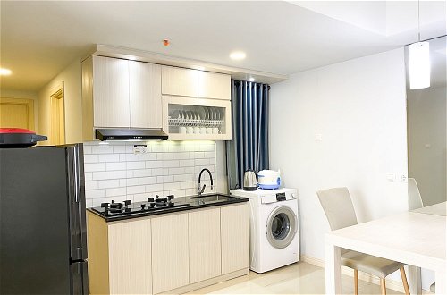 Photo 14 - Best Deal And Cozy 3Br Meikarta Apartment