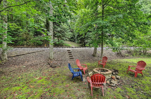 Photo 13 - 'deer Haven' Cabin: 5 Mi to Dtwn Blue Ridge