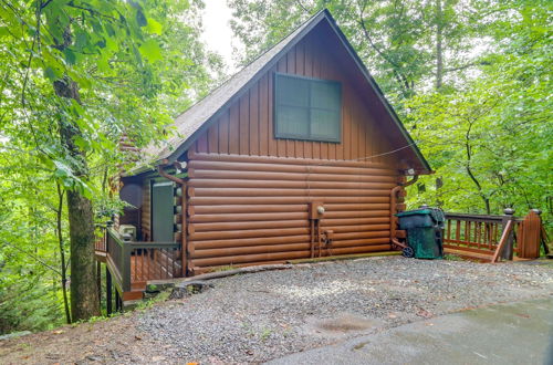 Photo 10 - 'deer Haven' Cabin: 5 Mi to Dtwn Blue Ridge