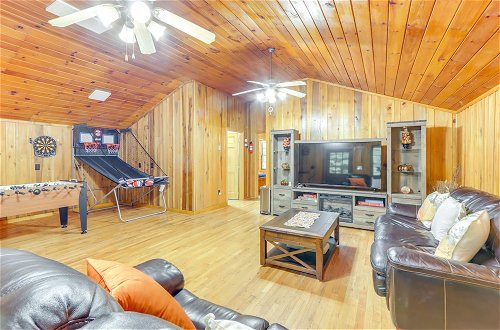 Photo 13 - Wooded Blue Ridge Cabin: 2 Decks, Fire Pit