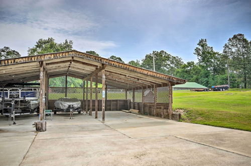 Photo 21 - Quiet Tignall Getaway Near Lake w/ Boat Dock