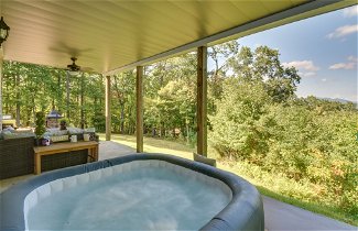 Foto 3 - Lakemont Retreat: Game Room, Hot Tub, & Mtn Views