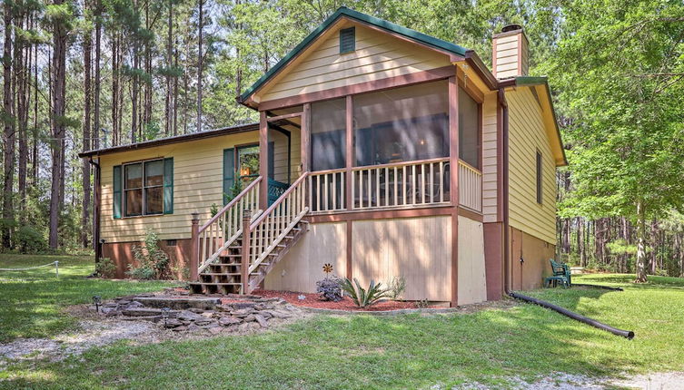 Foto 1 - Cozy Pine Mountain Cabin w/ Screened Porch & Yard