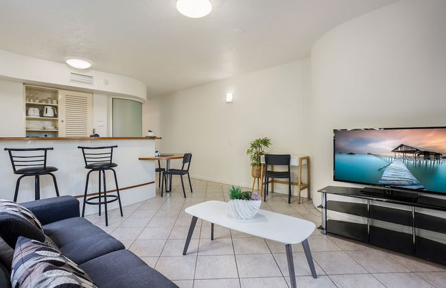 City Centre Unit on The Esplanade - Photo 1