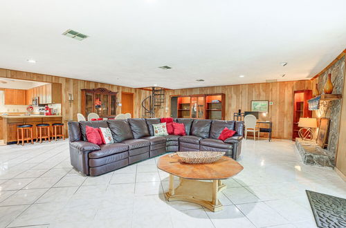 Photo 5 - Lake Placid Home w/ Screened Porch: Near Lake Clay