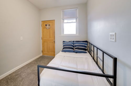 Photo 23 - Convenient Pittsburgh Apartment: 5 Mi to Downtown