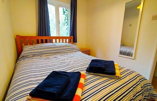 Rebels Retreat - 2-bed Chalet nr St Ives & Hayle - Foto 6