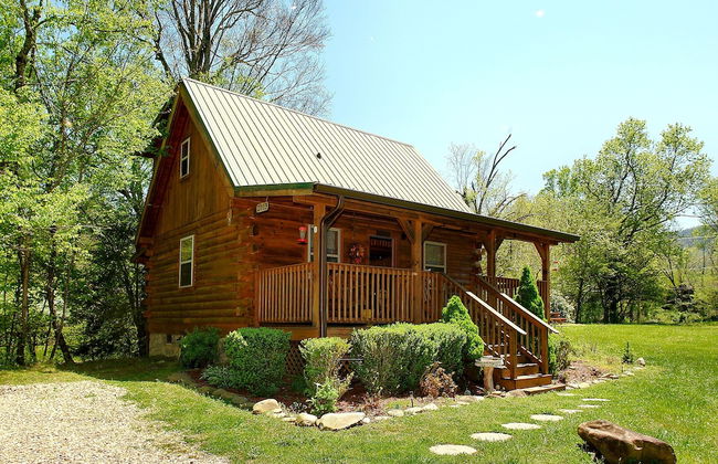 A Bit of Heaven - 2 Bedrooms, 2 Baths, Sleeps 8 Cabin by RedAwning - Foto 19