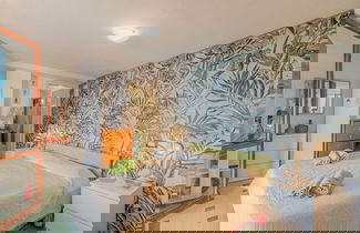 Foto 3 - Cozy Apt With Beautiful Terrace Sea View