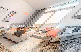 Photo 1 - Silkhaus Burj Khalifa View Cozy Difc Studio