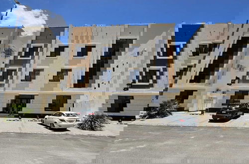 Photo 31 - Foothills Luxury Residence
