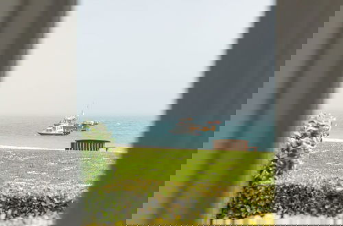 Photo 35 - Wonderful Seafront Home - Panoramic Ocean Views