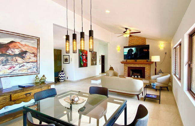 Luxurious 2 Bedroom Ajijic Home - Free Bikes - Huge Patio -gym -pickleball Court - Foto 12