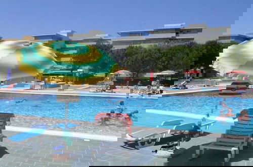 Foto 1 - Swimming Pools and Comfort for 6 - Beahost