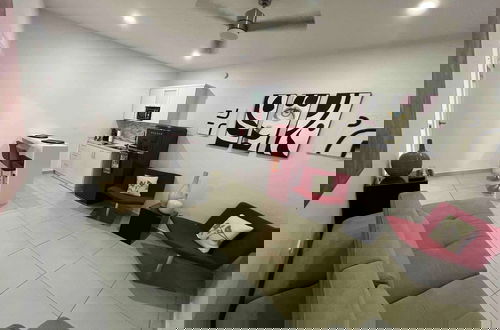Photo 11 - Modern Style 1 Br Near Beaches With Free Parking